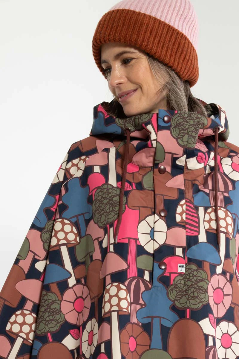 Danefae Danebodil Rainponcho Navy Mykologi detail