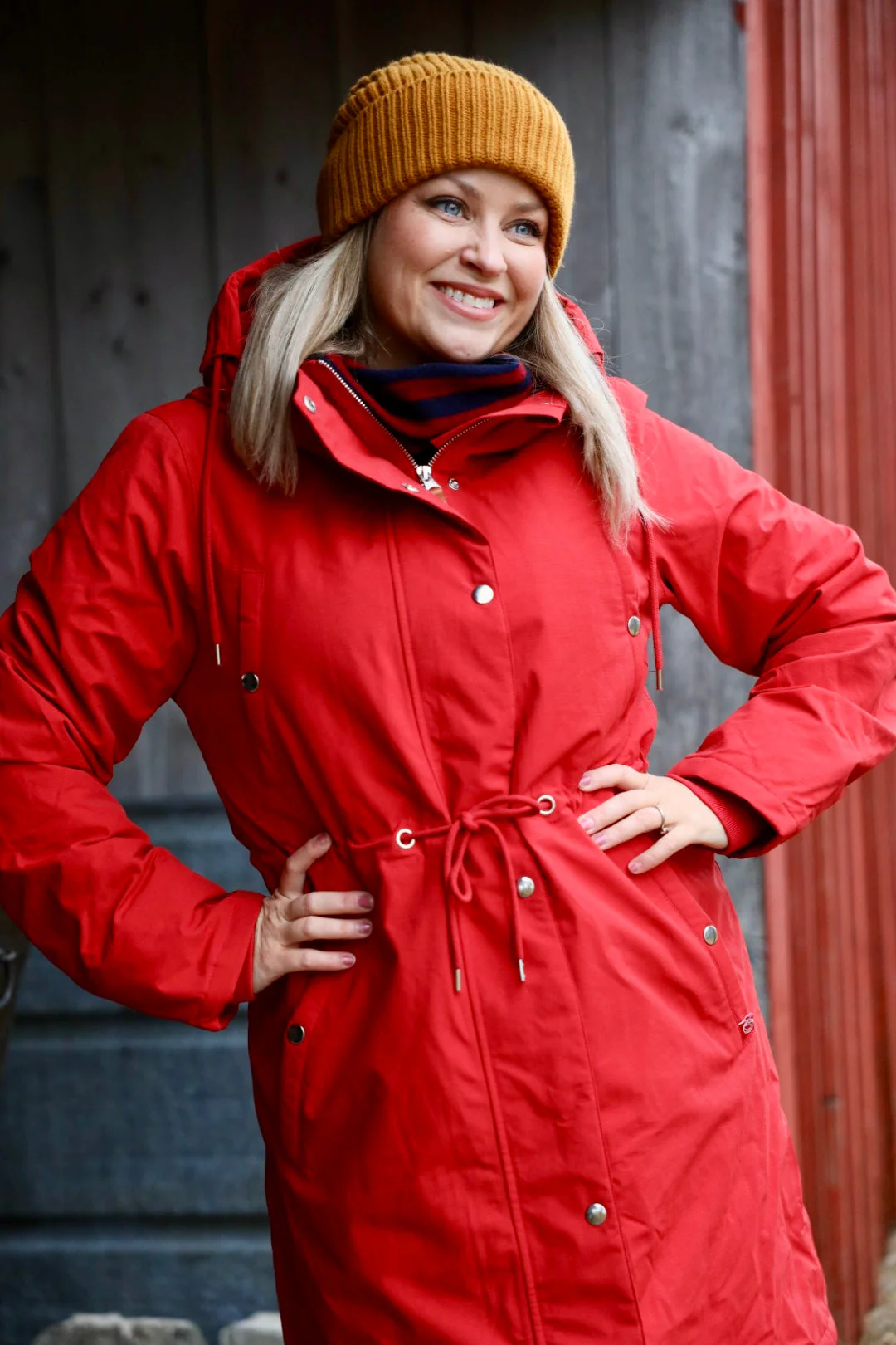 Danefae Winter Regenparka Dames Danenora Dark Red sfeer4