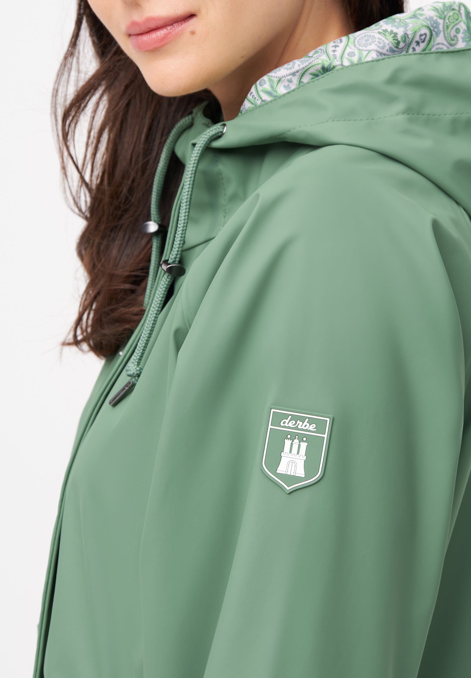 Derbe Friese Traveby Hedge Green detail
