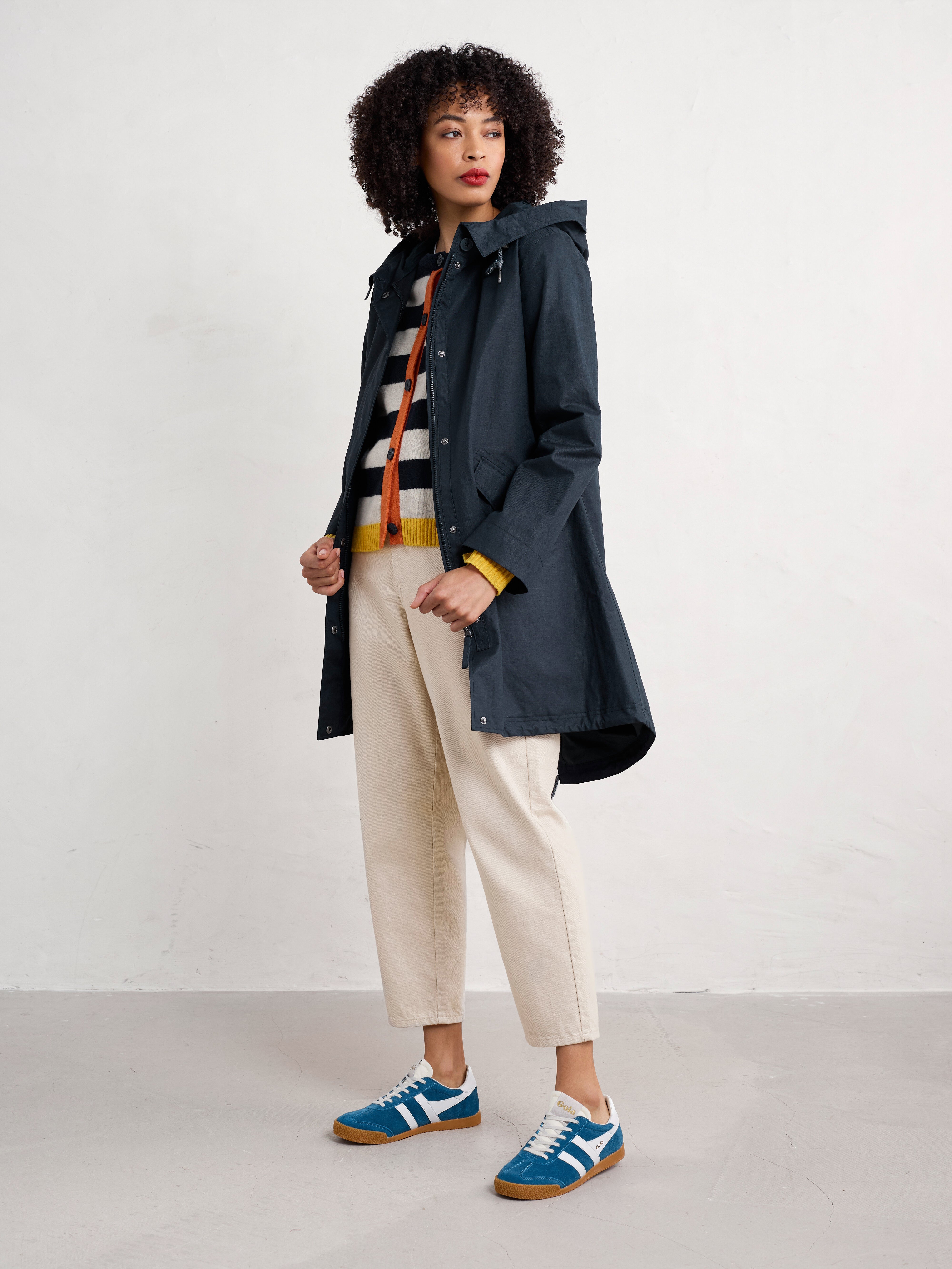 Seasalt Regenjas Dames Seafaring Coat Inkwell modelling
