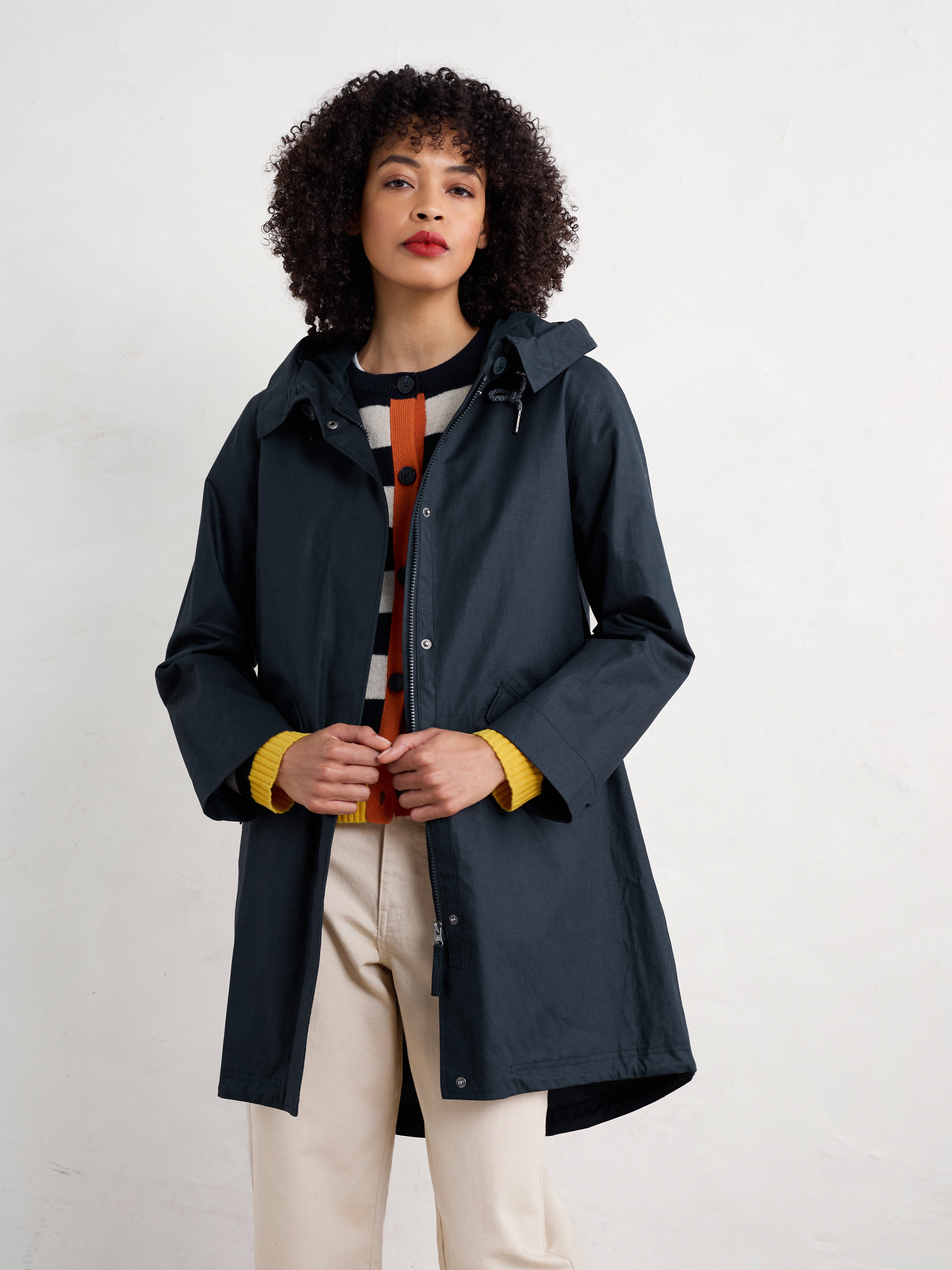 Seasalt Regenjas Dames Seafaring Coat Inkwell open
