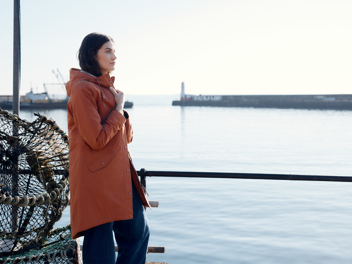 Seasalt Winter Parka Dames Plant Hunter Hazel model zij