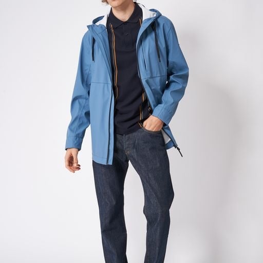 Blue Stone raincoat, the jacket for men who want to look good