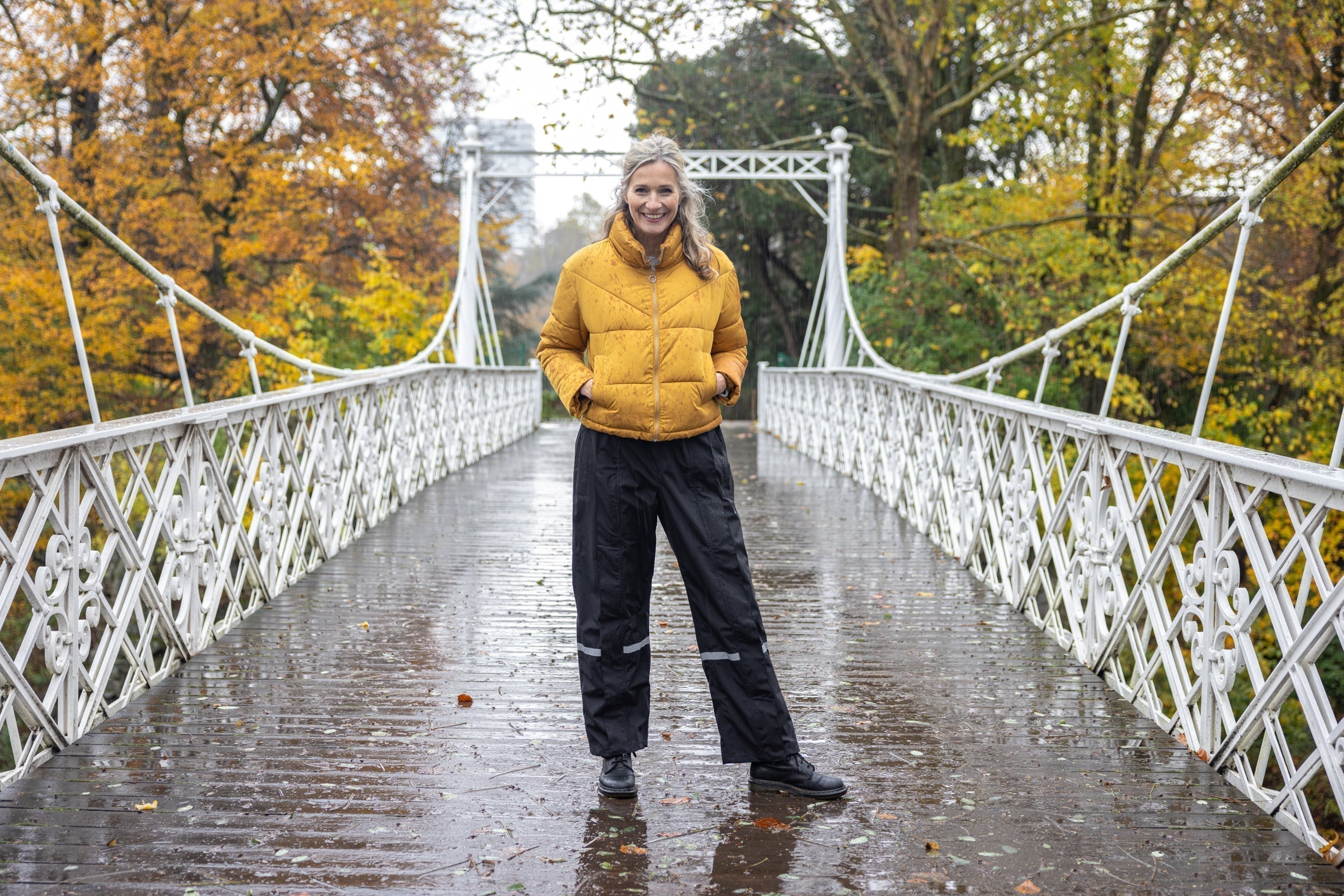 Hello Rain Premium Regenbroek – Nooit meer worstelen in de regen