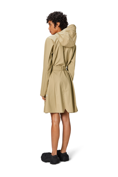 RAINS Curve W Jacke Sand