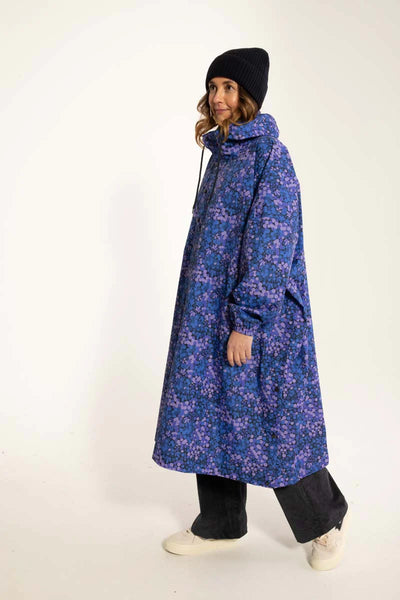 Danedream Drops Poncho  Dark Navy Berrygood zij l