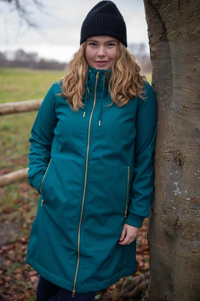Danefae Softshell Regenjas Danejane Dames Dark Duck model front