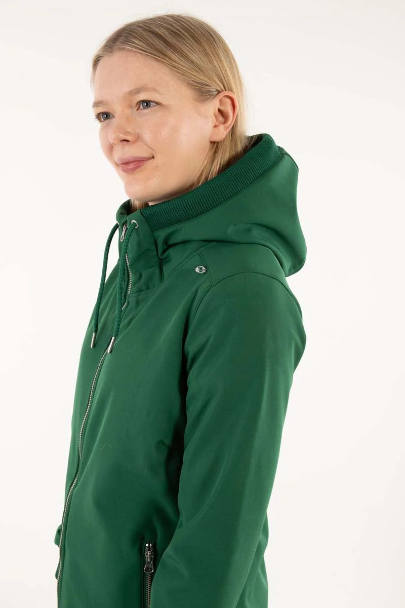 Danefae Softshell Regenjas Danejane Dark Pine zijkant