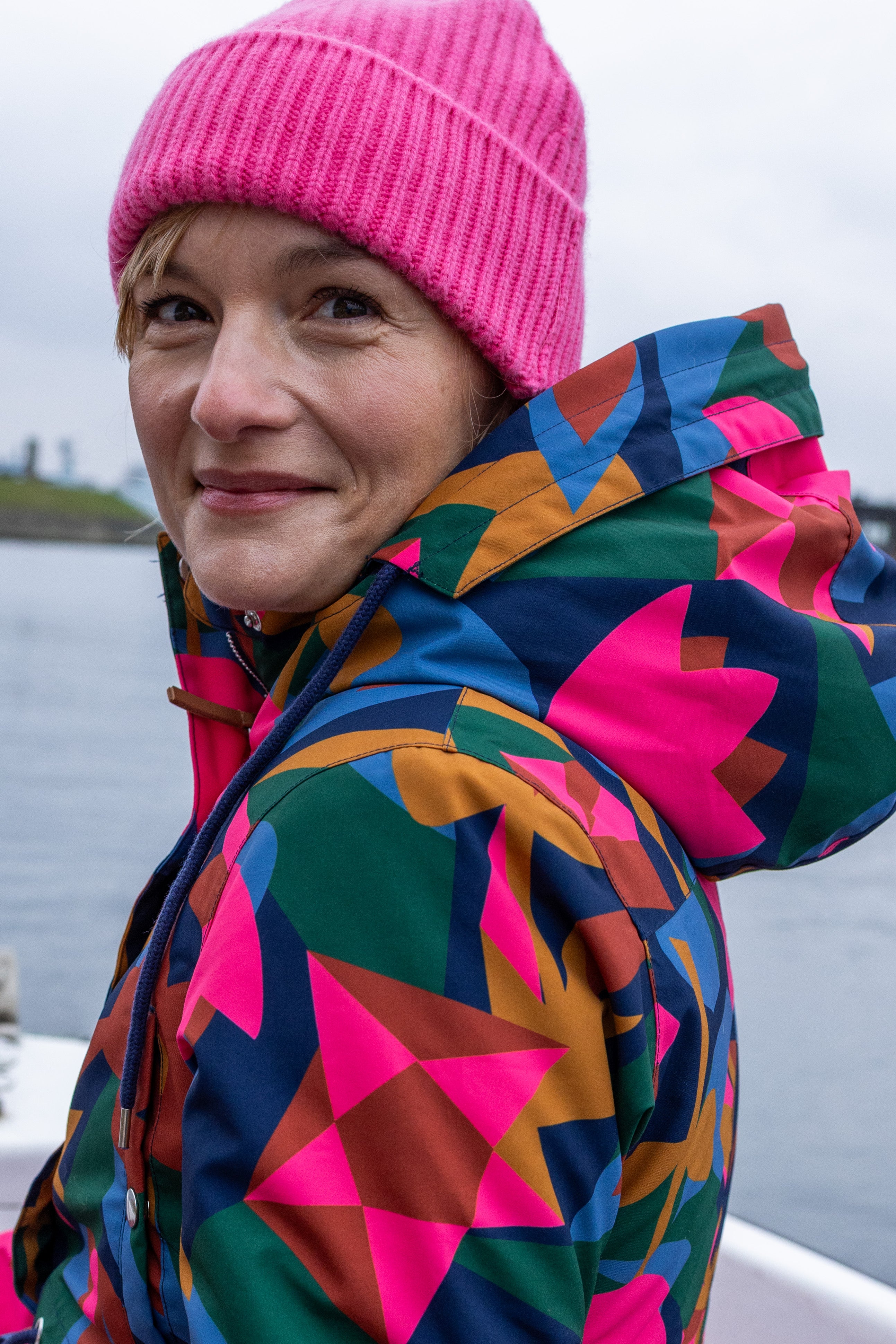Danefae Winter Regenparka Dames Danenora Dark Navy/ Soft Cherry Geofleur print