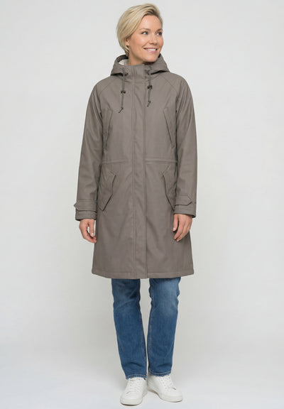 Derbe Friese Tildaholm Morel/ Rainy Day model front