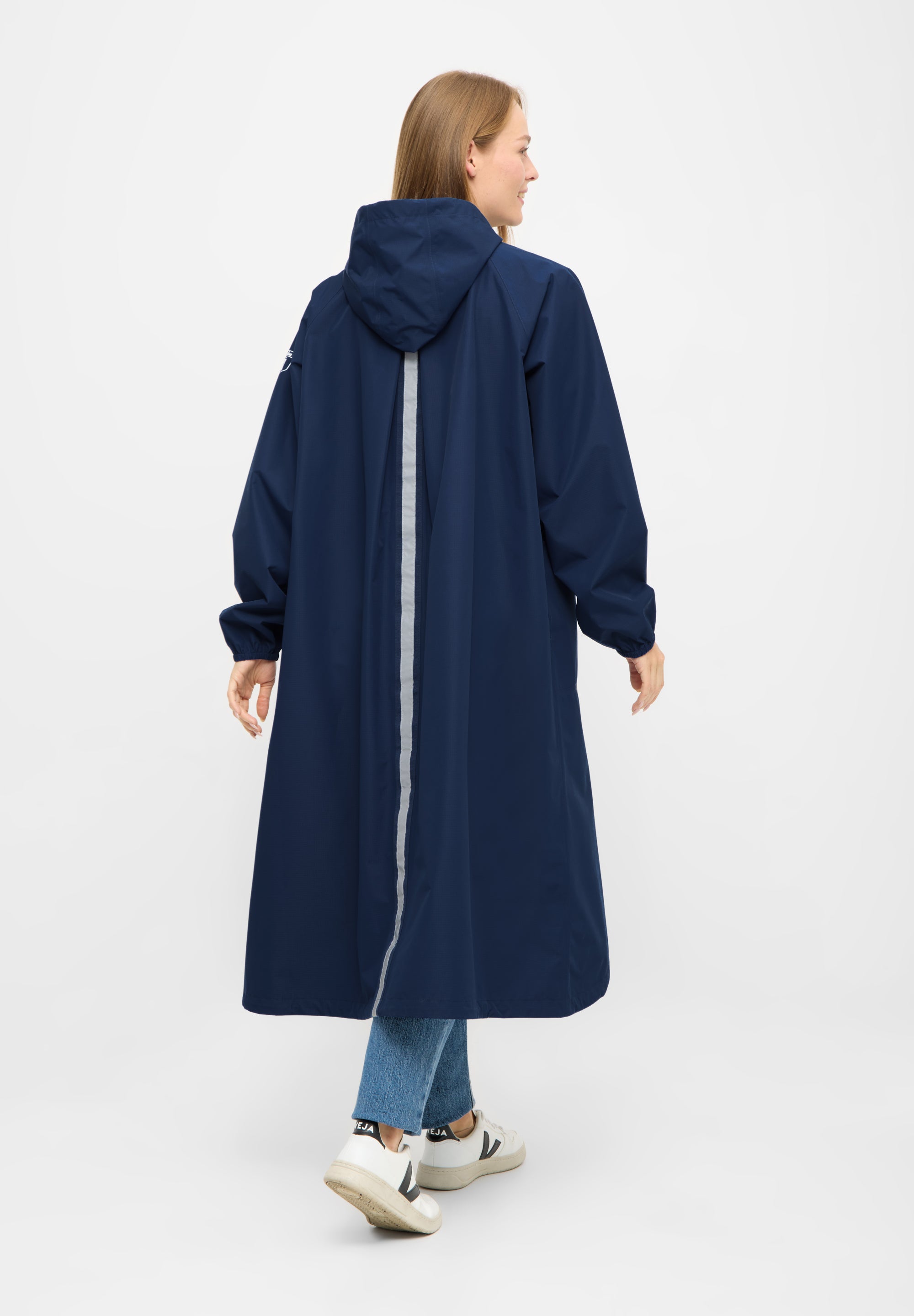 Derbe Kapby Navy model back