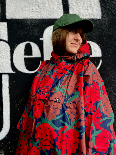 Danefæ Danepackit opvouwbare regenponcho donkerrood Maxiberry – productfoto 6