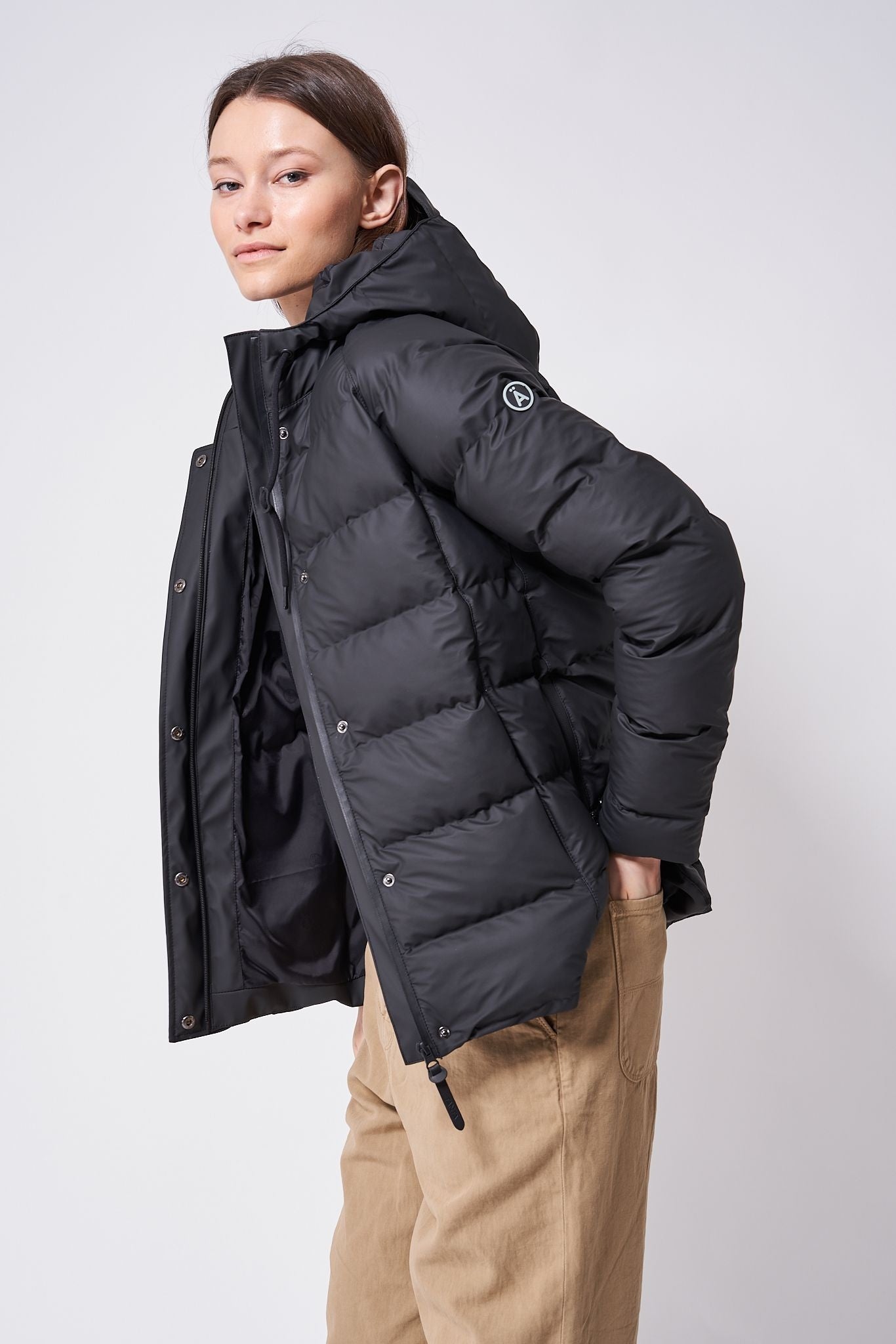 Tanta Damen Puffer Black Aike