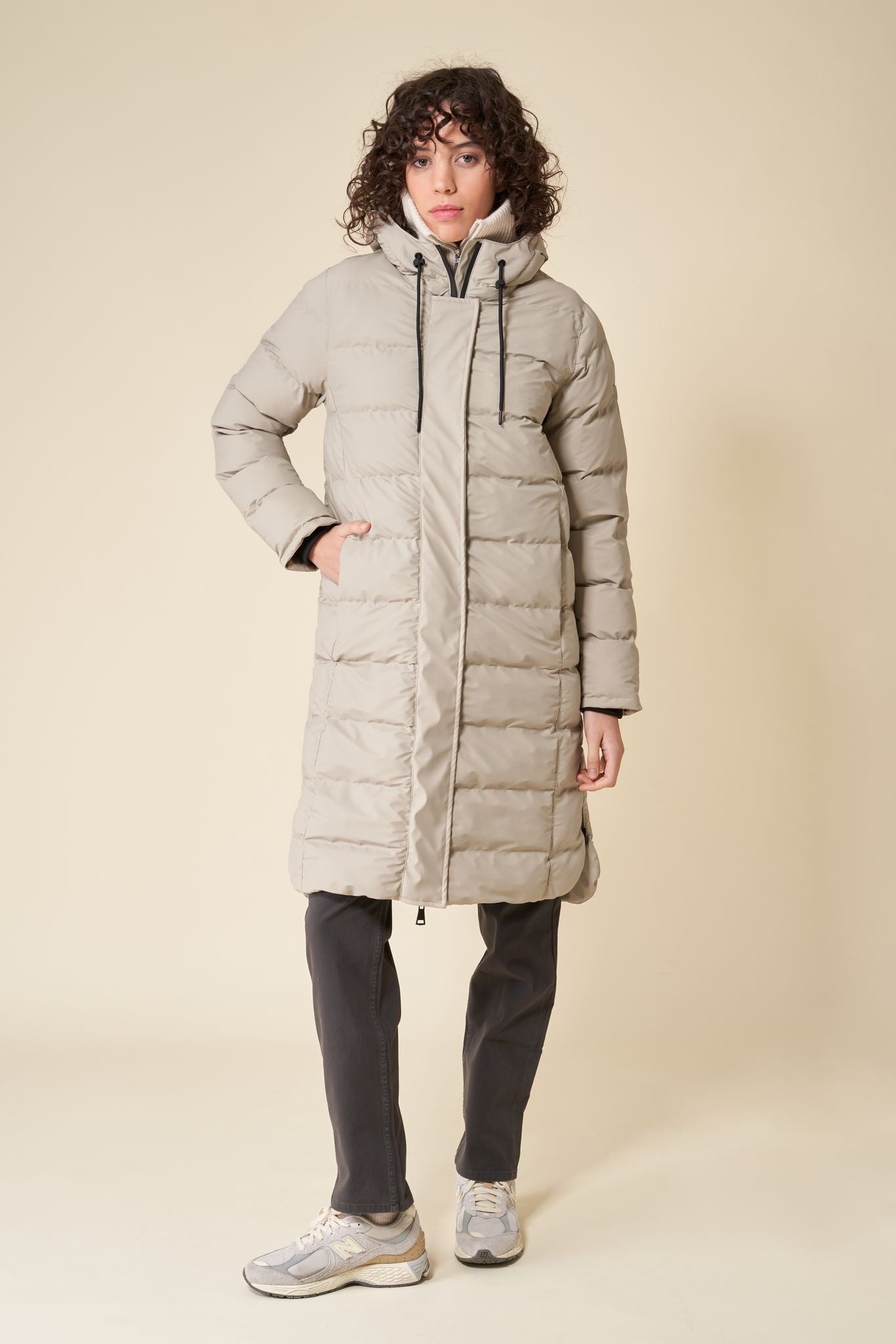 Tanta Lange Dames Puffer Puddle Stone Grey