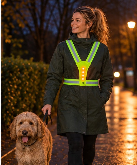 Reflecterend vest met doorlopende neon reflectieband op regenjas - foto 3